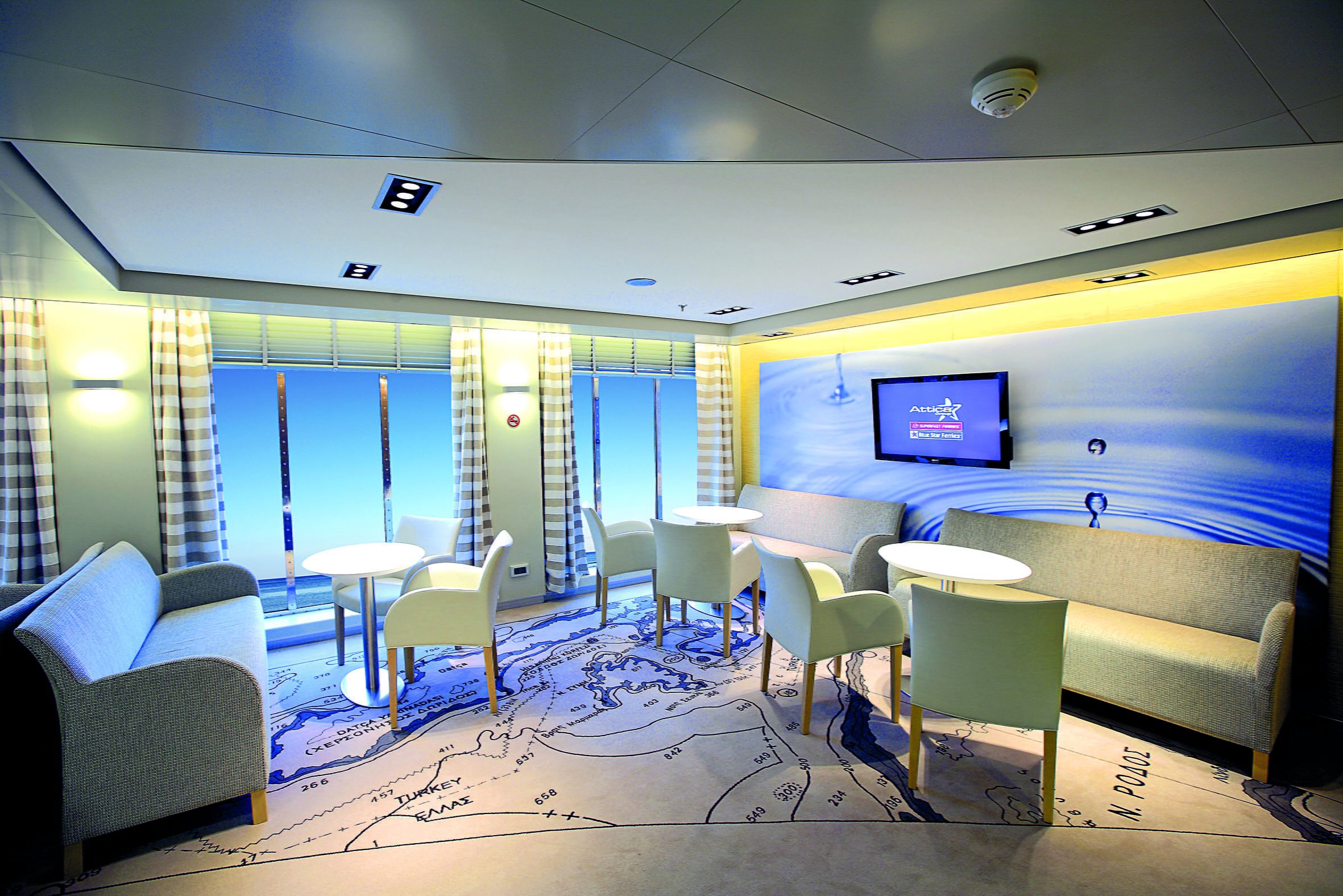 Lounge at Reception_Fährschiff_Blue Star Ferries
