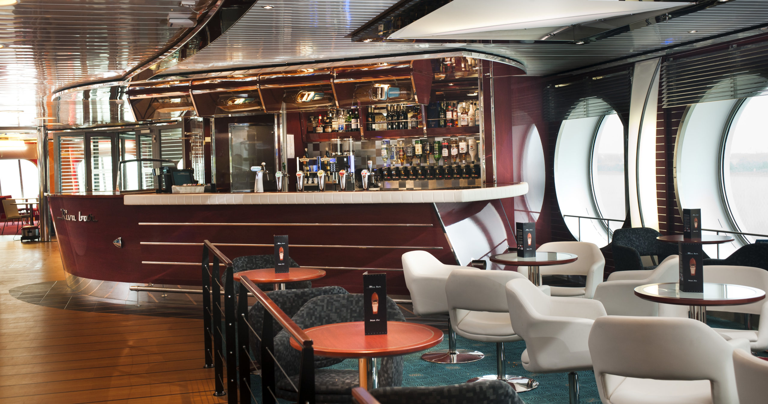 RIVA Bar