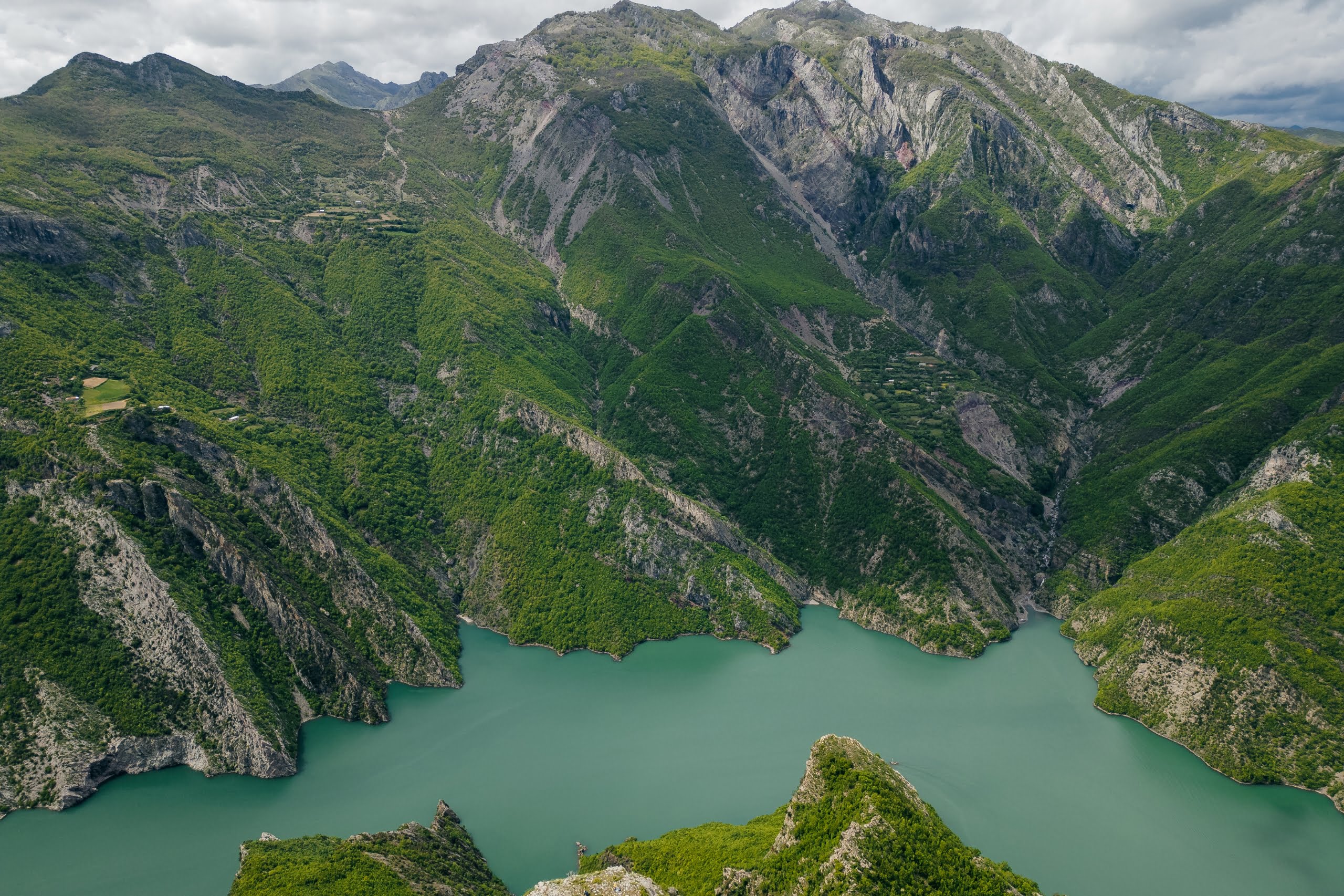 Koman See in Albanien